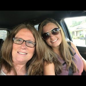 Meet your Posher, Tamara